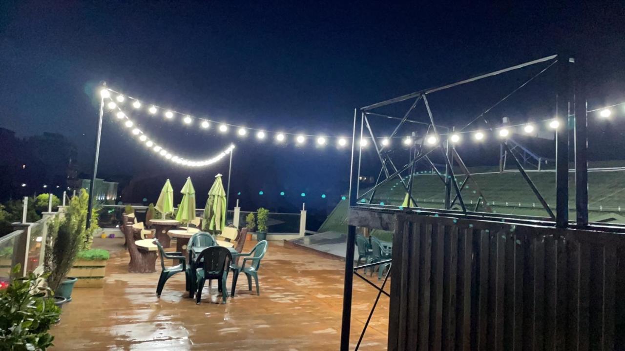 קובולטי Hotel Chaika מראה חיצוני תמונה