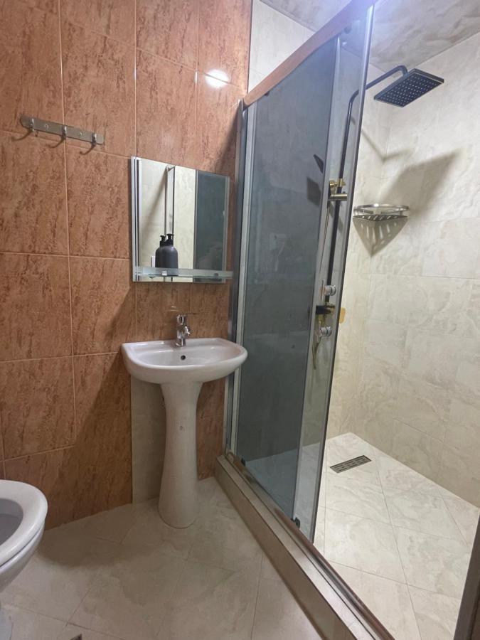 קובולטי Hotel Chaika מראה חיצוני תמונה