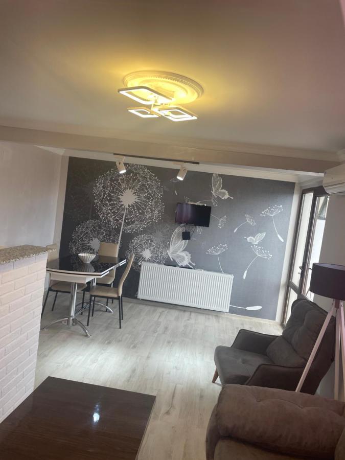 קובולטי Hotel Chaika מראה חיצוני תמונה