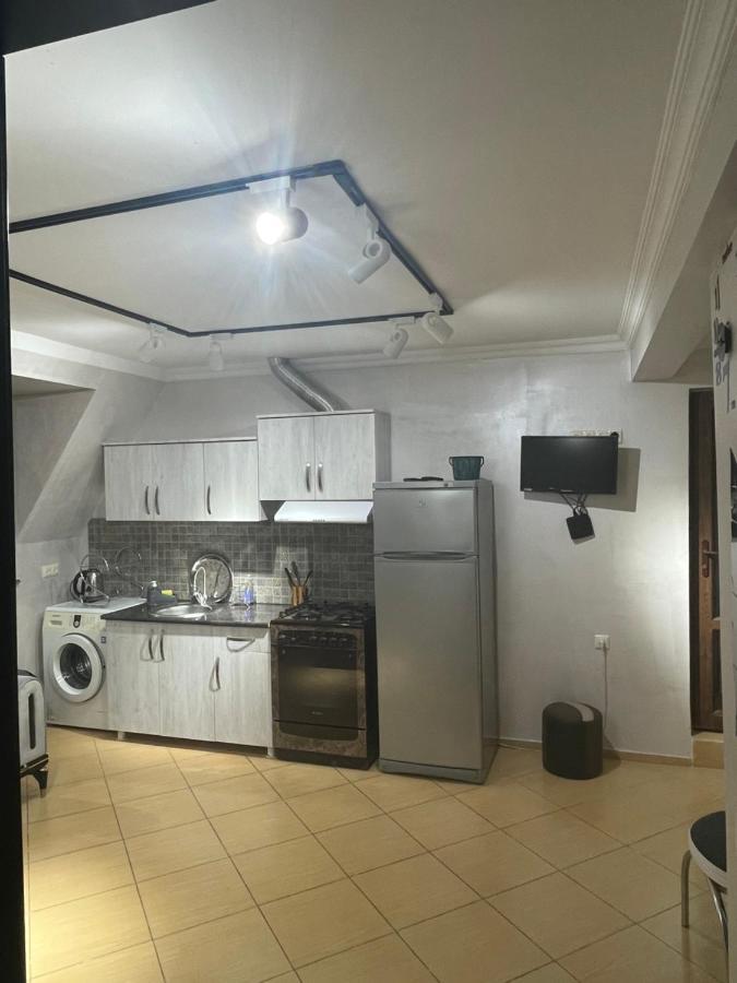קובולטי Hotel Chaika מראה חיצוני תמונה