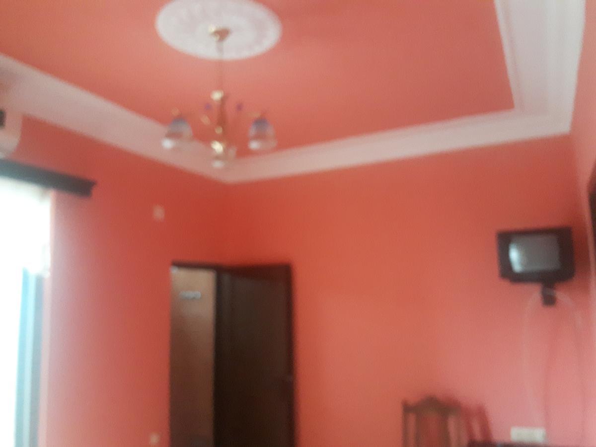 קובולטי Hotel Chaika מראה חיצוני תמונה