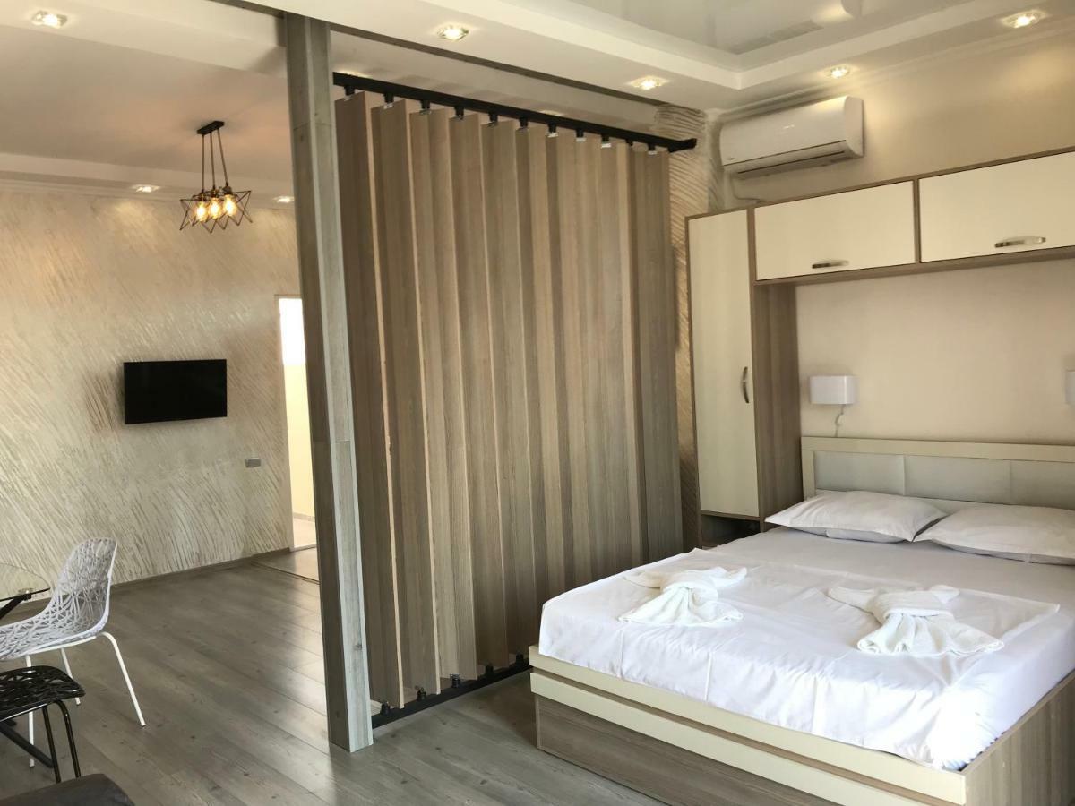 קובולטי Hotel Chaika מראה חיצוני תמונה