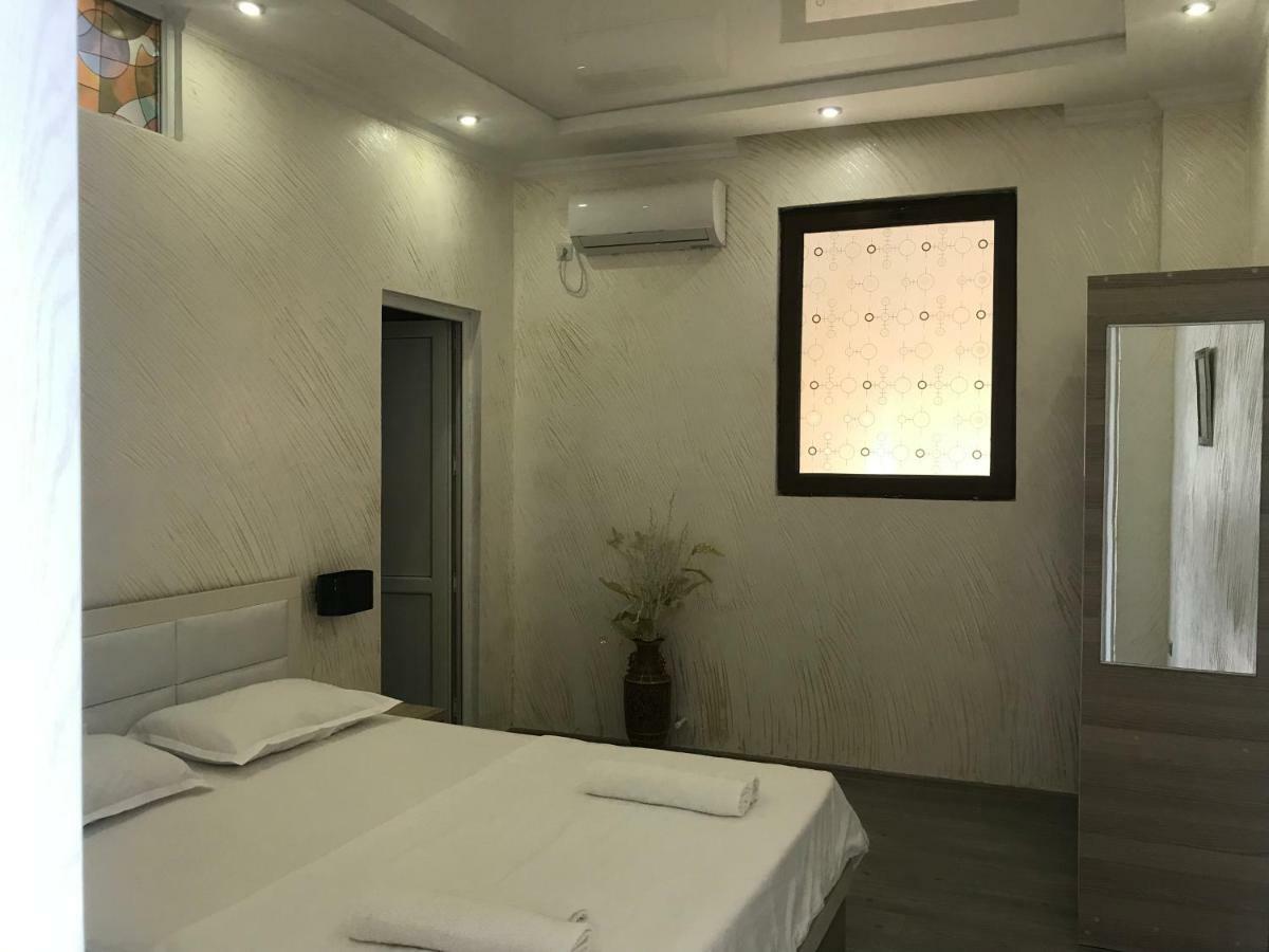 קובולטי Hotel Chaika מראה חיצוני תמונה